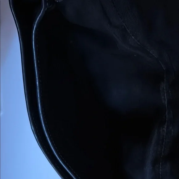 Coach Black Shoulder Bag - Picture 2 of 9